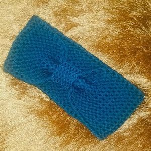 NWT Green Knitted Headwrap